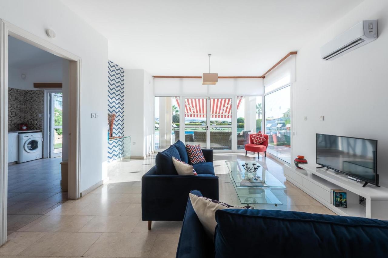 קורל ביי Villa Marina Sunrise By Ezoria Villas מראה חיצוני תמונה