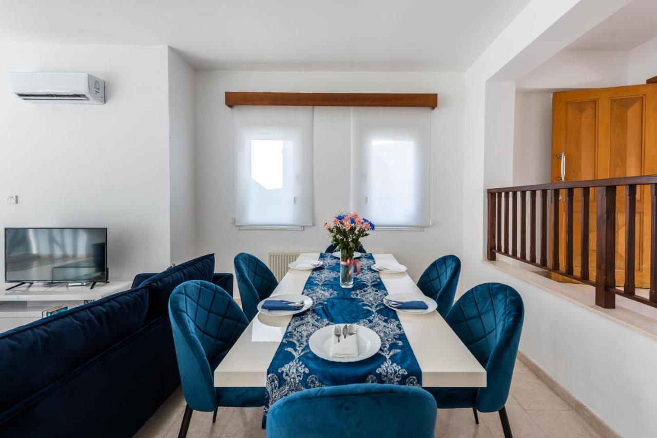 קורל ביי Villa Marina Sunrise By Ezoria Villas מראה חיצוני תמונה