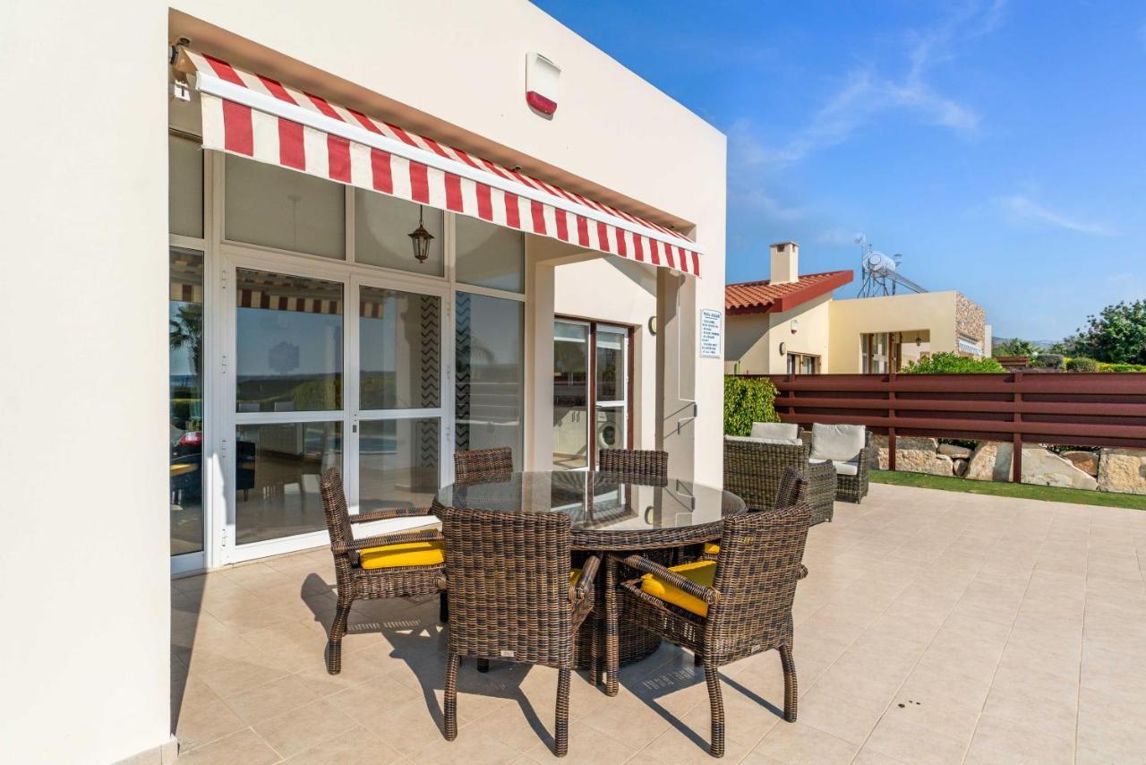 קורל ביי Villa Marina Sunrise By Ezoria Villas מראה חיצוני תמונה